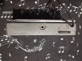 Radio Sanyo AM/FM RP-5072 Gris