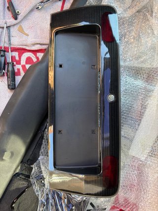 Embellecedor matrícula Audi A6