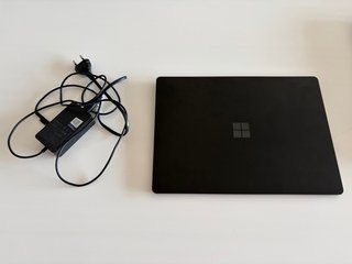 Microsoft Surface Laptop 3 i5 256GB + custodia