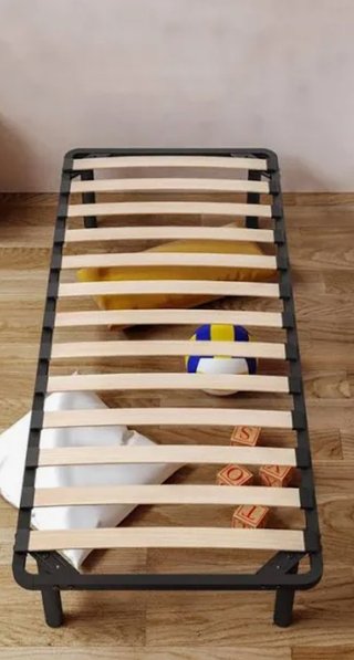 2 Reti singole doghe + 2 materassi