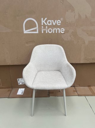 Sedia Kave Home beige tessuto e gambe metallo