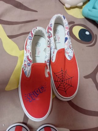Zapatillas Spiderman Talla 35 y 37