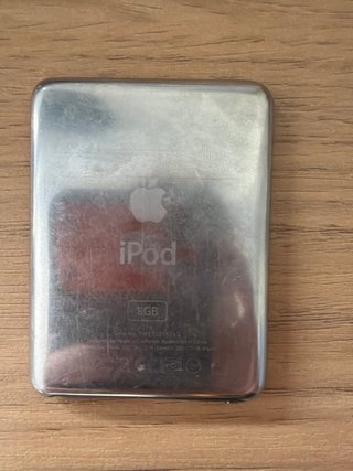 iPod 6ª Gen 8GB Plata