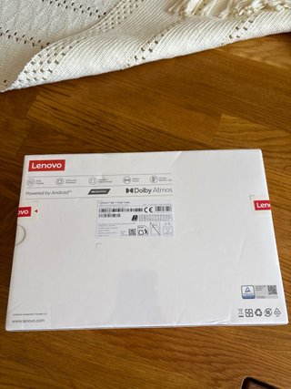 Lenovo Tab + Funda Transparente