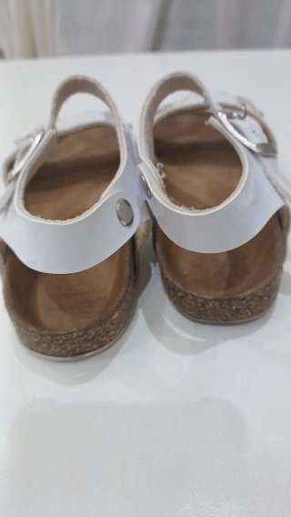 Sandalias niña Talla 35 blancas