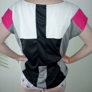 Camiseta deportiva manga corta multicolor