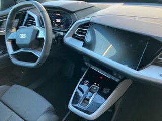 Audi Q4 e-tron S line 40 e-tron 63kWh 150 kW (204 CV)
