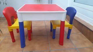 Mesa y 2 Sillas Niños