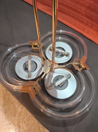 Lámpara Dorada Comedor