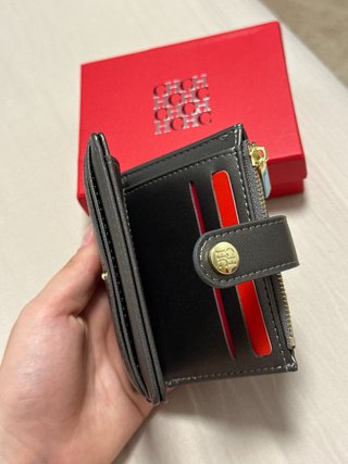 Cartera Carolina Herrera Negra y Dorada