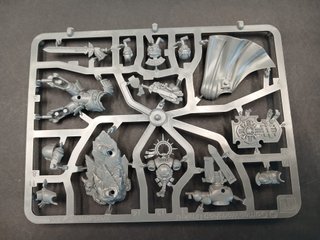 Captain with relic shied Armageddon warhammer 40k