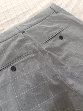 Pantalón de vestir H&M cuadros gris hombre