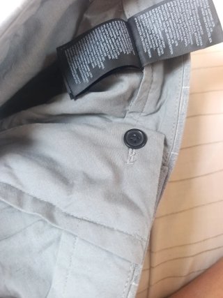 Pantalón de vestir H&M cuadros gris hombre