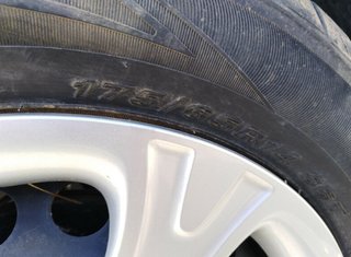 Kia 2903934 asientos 892001yaa0dgb picanto (ja)