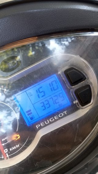 Peugeot Tweet 125cc Inyección con 33.729km