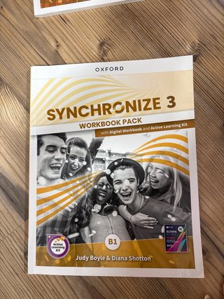Synchronize 3 Workbook and student book