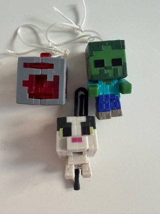 Figuras Minecraft Kinder Joy