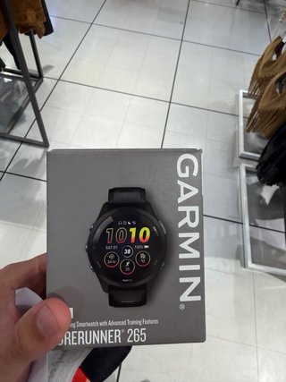 Garmin Forerunner 265 GPS Reloj