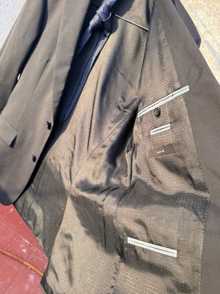 Traje Hugo Boss azul marino 100% lana T46
