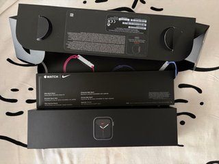 Apple Watch Series 5 Nike Negro