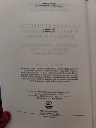 Libro Derecho Público Autonómico, Estatal y Europe