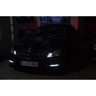 Faros delanteros Mercedes Clase C W204 tipo xenon