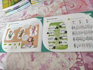 CADERNO MUSICA TIROLIRO 2 PRIMARIA
