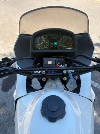 Honda Transalp Clásica Tricolor. Perfecto estado
