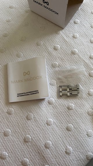 Reloj Mark Maddox Negro y Plateado