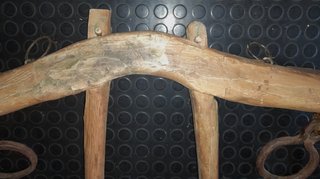 Yugo antiguo para mulas de un solo tiro.