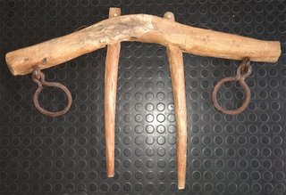 Yugo antiguo para mulas de un solo tiro.