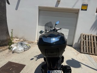 Honda SH 350i Negra - Maxi Scooter Automática