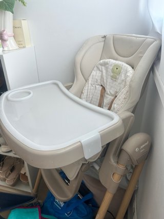 Trona de bebé con cojín estampado