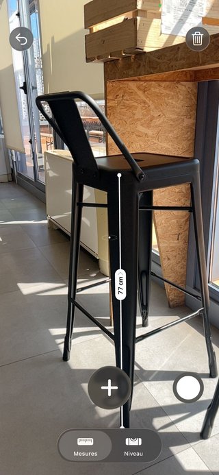 Silla alta estilo bar negra