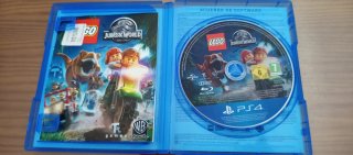 Juegos PS4: LEGO Jurassic World y DiRT 4