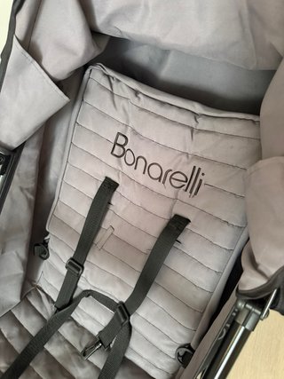 Silleta de paseo Bonarelli cómoda y compacta