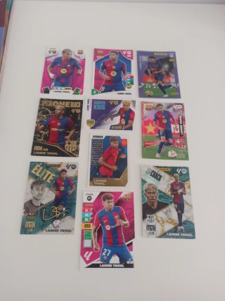 Varios cromos de Lamine Yamal