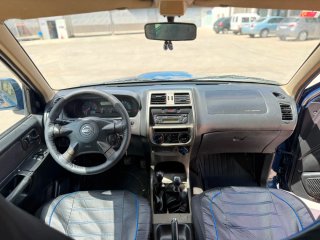 Nissan Terrano II 2005