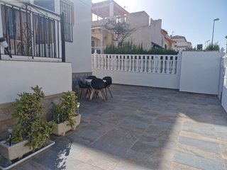 Alquiler temporada alta. Adosado, Playa de La Mata