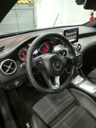Mercedes-Benz GLA 2017