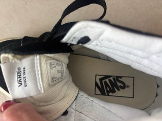 Zapatillas Vans SK8-Hi lunares talla 35