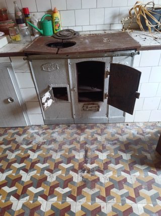 Cocina de leña antigua