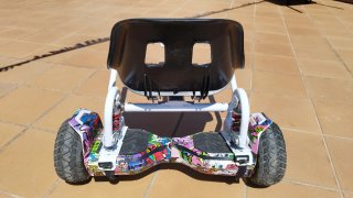 Silla para hoverboard con amortiguación