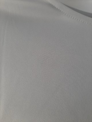 Blusa minimal H&M