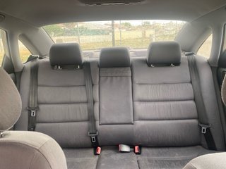 Audi A6 2.4 v6 5v año 2000