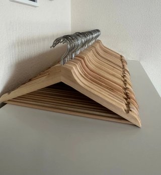 58  Perchas Madera Ikea Buen Estado
