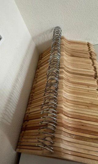 58  Perchas Madera Ikea Buen Estado