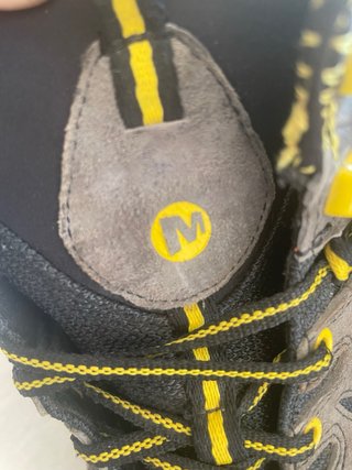 Botas de Montaña Merrell Gris/Rojo