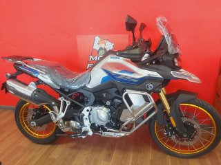 VOGE 900 DSX E5+ A ESTRENAR