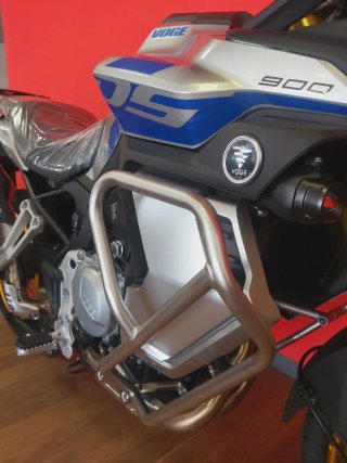 VOGE 900 DSX E5+ A ESTRENAR